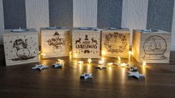 Teelichtwuerfel aus Holz, weihnachtliche Motive