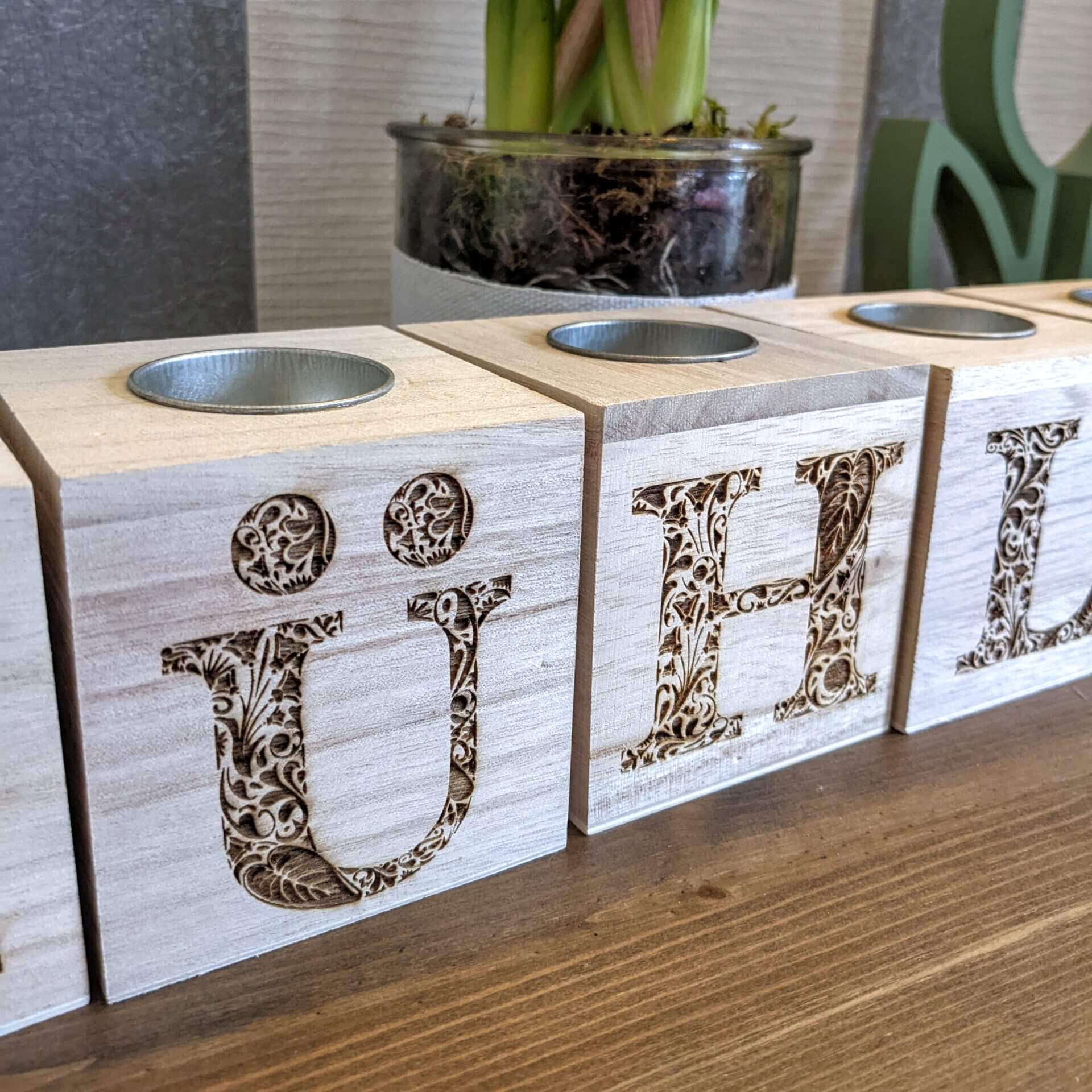 teelichtwuerfel_holz_drtail_fruehling_ueh